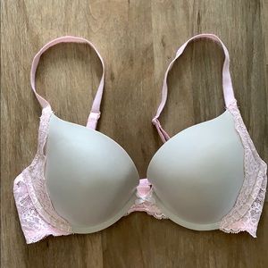 Victoria’s Secret Dream Angels Push Up Bra 36C